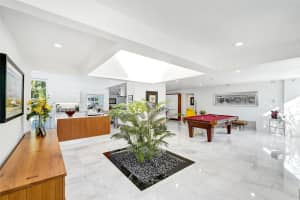 2817 NE 20th Ct, Fort Lauderdale, FL 33305 Sold 02/28/25