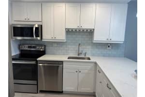 3180 NE 48th Ct 112, Lighthouse Point, FL 33064 Sold 08/08/25