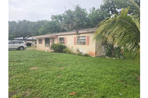 701 NE 51st Ct, Deerfield Beach, FL 33064 Sold 05/07/25