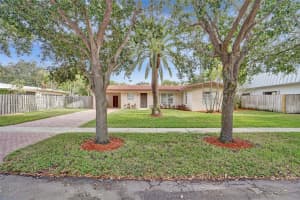 4740 NE 21st Ter, Lighthouse Point, FL 33064 Sold 02/06/25
