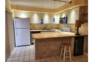 2742 SW 15th St 2742, Deerfield Beach, FL 33442 Sold 02/28/25