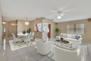 19 Bentwater Cir, Boynton Beach, FL 33426 Sold 01/14/25