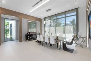 3917 Country Club Ln, Fort Lauderdale, FL 33308 Sold 12/01/25