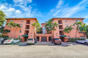 640 Tennis Club Dr 112, Fort Lauderdale, FL 33311 Sold 03/20/25
