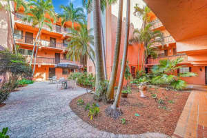 640 Tennis Club Dr 112, Fort Lauderdale, FL 33311 Sold 03/20/25