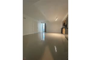 7600 Collins Ave 914, Miami Beach, FL 33141 Sold 07/22/25