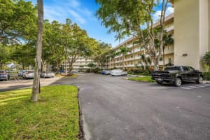 3800 OAKS CLUBHOUSE DR 511, Pompano Beach, FL 33069 Sold 03/06/25