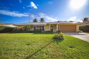2830 NE 40th Ct, Lighthouse Point, FL 33064 Sold 05/02/25