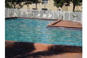 904 Twin Lakes Dr 904, Coral Springs, FL 33071 Sold 04/03/25