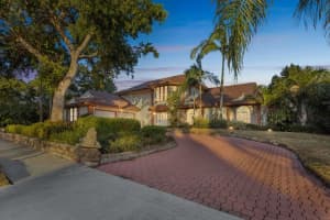 3232 Embassy Dr, West Palm Beach, FL 33401 Sold 02/18/25