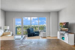 340 Sunset Drive 1804, Fort Lauderdale, FL 33301 Sold 02/18/25