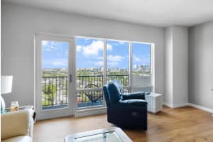340 Sunset Drive 1804, Fort Lauderdale, FL 33301 Sold 02/18/25