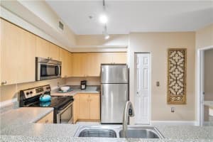 8000 N Nob Hill Rd 304, Tamarac, FL 33321 Sold 06/06/25