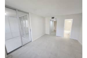 17890 W Dixie Hwy 619, North Miami Beach, FL 33160 - MLS#F10475673