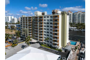 2900 NE 30th St F7, Fort Lauderdale, FL 33306 Sold 08/14/25