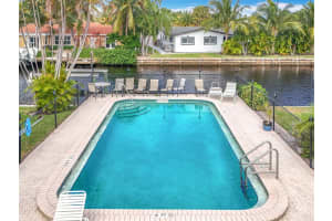 301 E Mcnab Rd 202, Pompano Beach, FL 33060 Sold 04/22/25