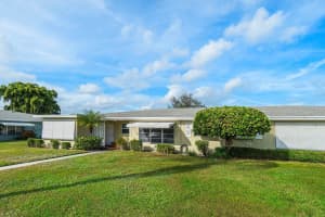 195 High Point Ter B, Delray Beach, FL 33445 Sold 03/06/25