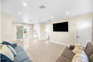 520 SW 72nd Ter, North Lauderdale, FL 33068 Sold 02/07/25