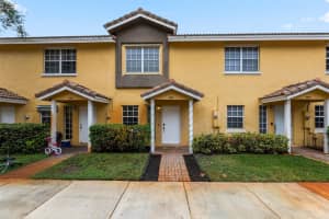 4367 NW 69th Ter 4367, Fort Lauderdale, FL 33319 Sold 01/24/25