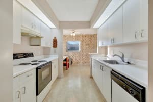 701 SW 141st Ave 114 R, Pembroke Pines, FL 33027 Sold 03/21/25