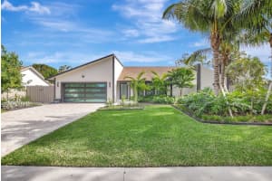 1388 Gallinule Cir, Delray Beach, FL 33444 Sold 04/22/25