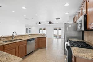 6221 SW 15th Ct, Pompano Beach, FL 33068 Sold 01/27/25
