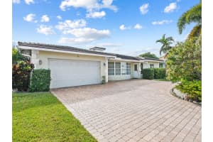 57 Castle Harbor Is, Fort Lauderdale, FL 33308 Sold 09/24/25