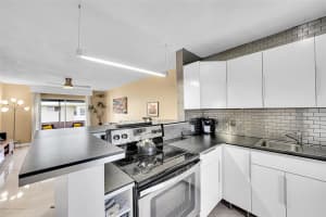 4750 NW 10th Ct 314, Plantation, FL 33313 Sold 02/21/25