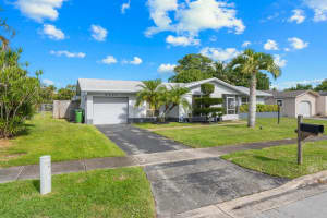 6321 SW 4th St, Margate, FL 33068 Sold 04/18/25