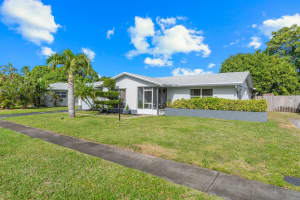 6321 SW 4th St, Margate, FL 33068 Sold 04/18/25
