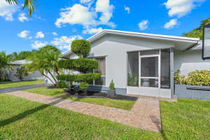 6321 SW 4th St, Margate, FL 33068 Sold 04/18/25