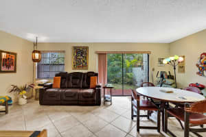 3911 Sheridan St B-13, Hollywood, FL 33021 Sold 03/06/25