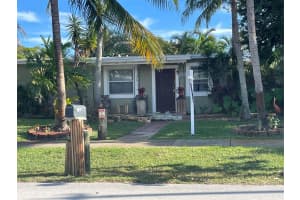 4870 NE 15th Ave, Pompano Beach, FL 33064 Sold 03/18/25