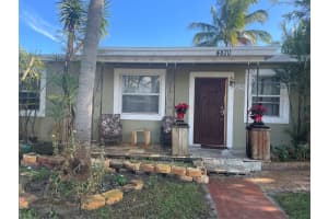 4870 NE 15th Ave, Pompano Beach, FL 33064 Sold 03/18/25