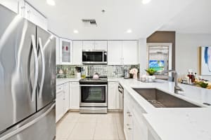 520 SE 5th Avenue 3204, Fort Lauderdale, FL 33301 Sold 06/27/25