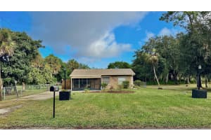 5004 Matanzas Ave, Fort Pierce, FL 34946 Sold 02/07/25