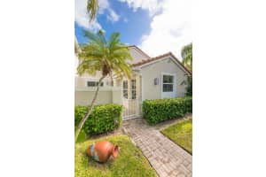 1765 Seagrape Way 1765, Hollywood, FL 33019 Sold 05/22/25