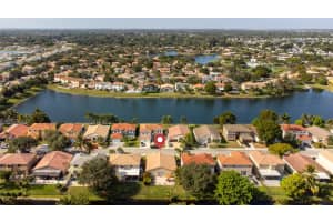 1640 SW 106th Ter, Davie, FL 33324 Sold 01/31/25