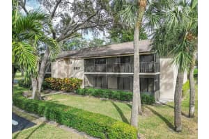 297 Deer Creek Blvd 1305, Deerfield Beach, FL 33442 Sold 04/02/25