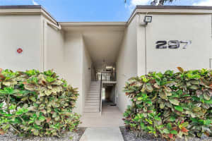 297 Deer Creek Blvd 1305, Deerfield Beach, FL 33442 Sold 04/02/25
