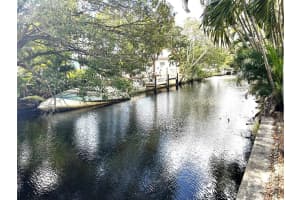 2640 SW 18th St, Fort Lauderdale, FL 33312 Sold 02/14/25