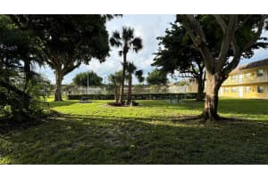 5192 NE 6TH AV 811, Oakland Park, FL 33334 Sold 01/03/25