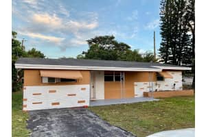 3017 Arcadia Dr, Miramar, FL 33023 Sold 03/13/25