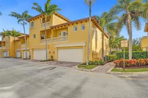 320 NE 69th Cir 320, Boca Raton, FL 33487 Sold 03/31/25