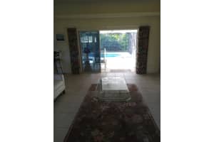 5281 4th Place, Vero Beach, FL 32968 Sold 06/03/25