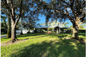 4501 Glenwood Dr, Coconut Creek, FL 33066 Sold 04/23/25