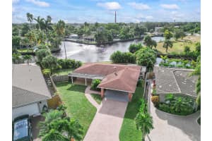 108 NE 30th St, Wilton Manors, FL 33334 Sold 08/01/25