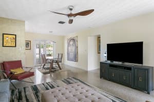 333 NE 28th St, Wilton Manors, FL 33334 Sold 01/28/25