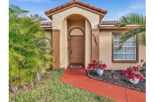 12667 NW 13th St, Sunrise, FL 33323 Sold 02/27/25