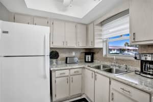 2915 W Crosley Dr L, West Palm Beach, FL 33415 Sold 03/14/25